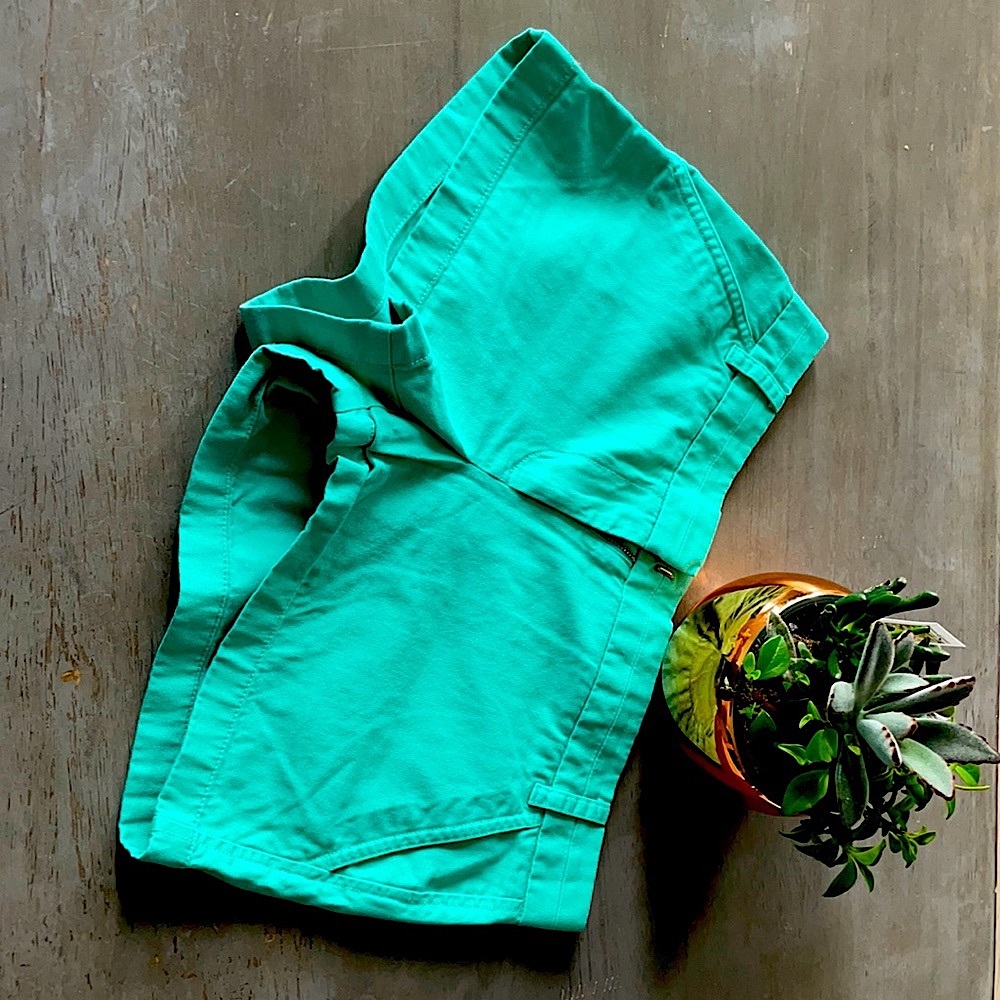 J crew chino shorts size 6